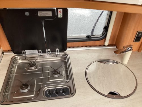Eriba Nova Luxus Line 465 Mover/ toldo de casete foto: 13