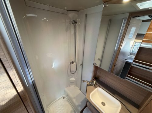 Weinsberg CaraCore 650 MEG Foto: 19