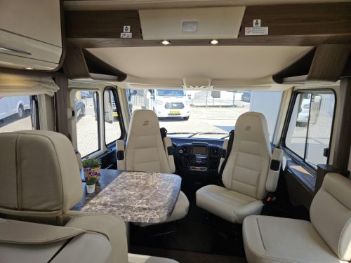 Hymer B674 SL photo: 7