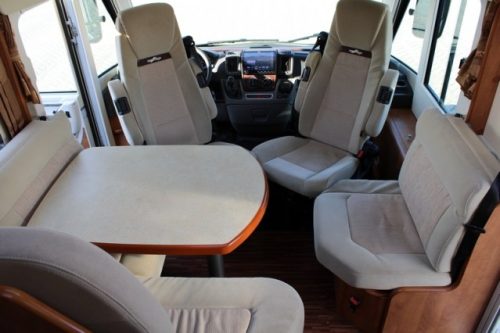 Carthago Chic C Line I 5.0 1. Besitzer Fiat 3.0 Liter 160 PS 4250 kg Chassis Einzelbetten 5 Sitzpl&auml;tze (122 Foto: 28