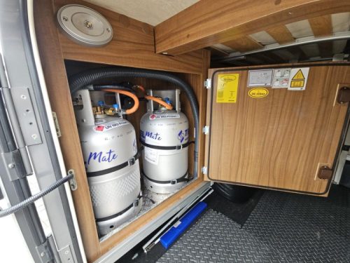 Hymer ML-I 630 Electric bike carrier, awning  photo: 22
