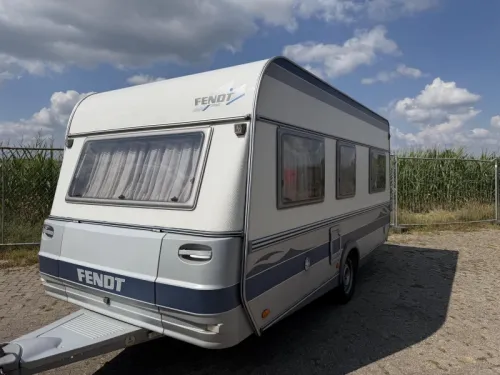 Fendt saphir 450 QB mover and awning photo: 0