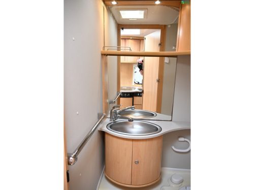 Dethleffs Camper 460DB Foto: 20