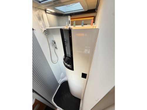 P&ouml;ssl Summit 540 AUTOMATIC VAN CONVERSION / 450W SOLAR / INVERTER / CARPLAY / 2xBATTERY / AWNING photo: 12
