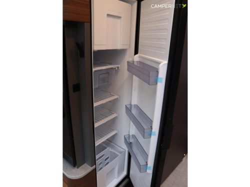 Hymer BMC-I 680 170PS Automatik | Facelift! | Hubbett | Alde | Lithium-Autarkie-Paket | L&auml;ngsbetten | Winterpaket | Separate Foto: 18