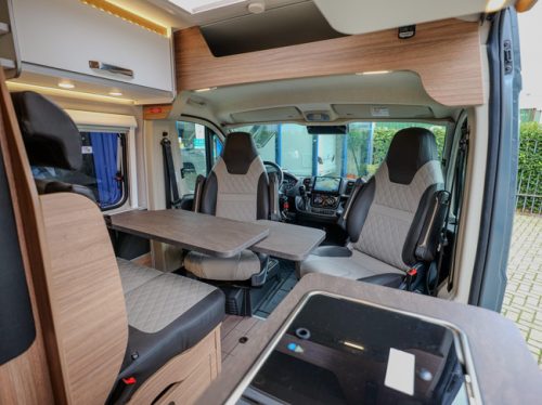 Weinsberg CaraBus 600 ME FIRE AIRCO LENGTE BEDDEN! foto: 8