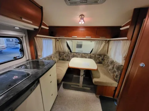 Chateau Calista 450 FHU mover, auvent  photo : 9