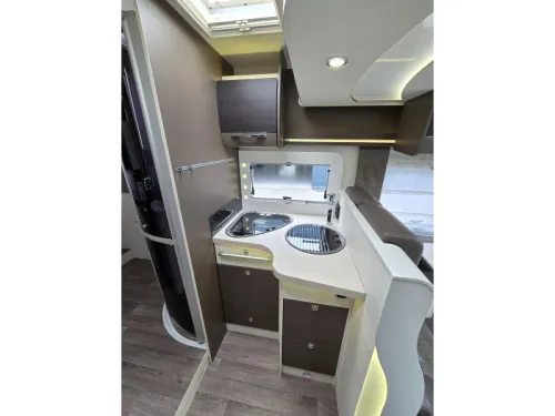 Chausson Welcome 728 EB Pop-top roof French bed Automatic photo: 12