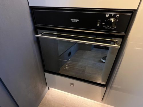 Laika Kosmo 409 L automatic single beds photo: 14