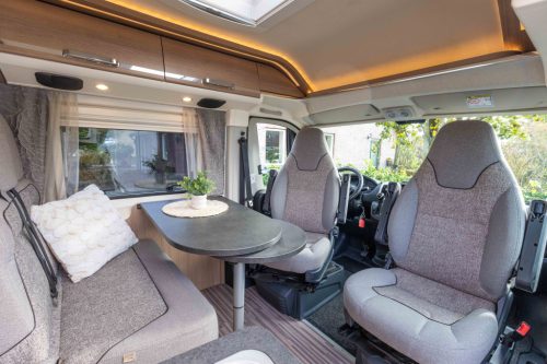CARTHAGO MALIBU VAN 640 COUPE foto: 2