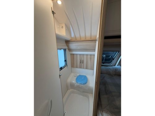 Hobby De Luxe 460 UFE SPECIAL PRICE! photo: 8