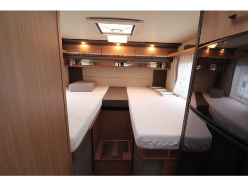 Knaus Sky Wave 700 MEG 4-Berths/Single beds photo: 20