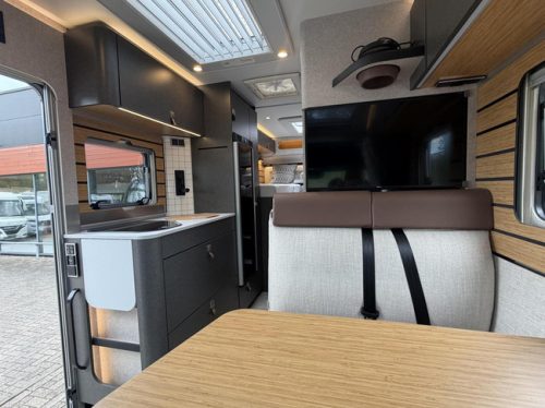 Hymer ML-T 580 4X4 190PK Lithium Luchtvering Levelsysteem Omvormer foto: 12