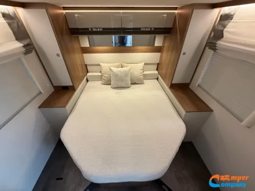 Dethleffs Trend T 7057 DBL Queensbed / Truma Combi E Foto: 14