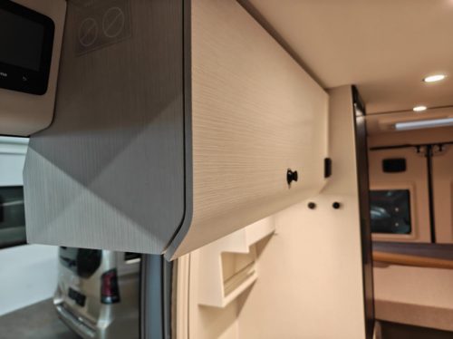tourne mobil 6.4 Select 2.2 BlueHDI 180PK Automaat - ALL SEASON photo: 11