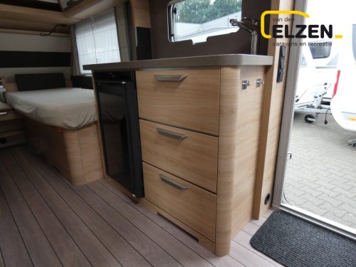 Knaus Sudwind 60 Years 500 EU mover, awning, bike rack photo: 13