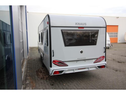 Knaus Sudwind Black Selection 460 EU AIRCO ACTIE photo: 3
