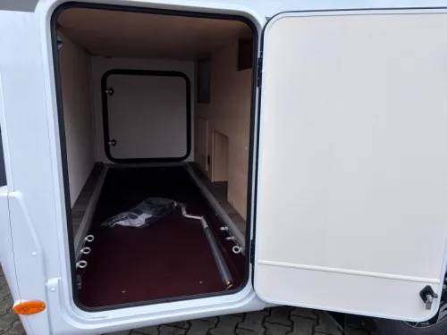 Sunlight V66 Adventure Edition - Compact camper photo: 3