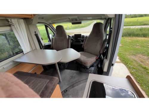 P&ouml;ssl Roadcruiser 640 Automatic / New condition / Van conversion photo: 11