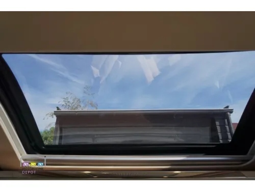 Malibu Charming GT Skyview 640 LERB 9 speed Automatic photo: 9