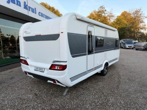 Hobby De Luxe Edition 560 KMFE stapelbed voortent mover  foto: 7