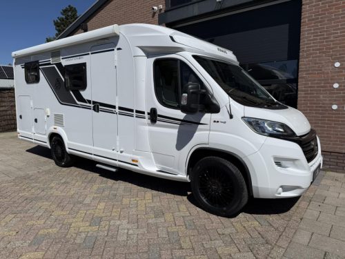 Knaus Van TI 650 MEG Automatic 9G! Towing hitch! photo: 2