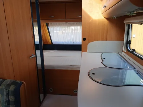 Knaus Sport 420 QD photo: 6