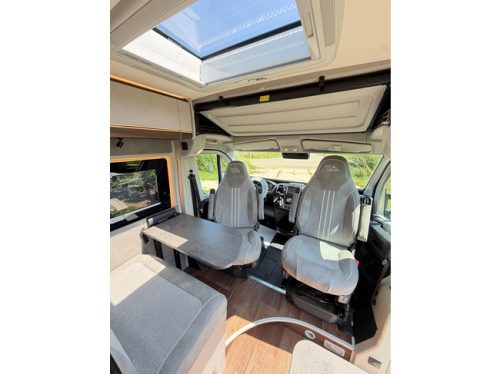 P&ouml;ssl Summit Shine 600 L AUTOMATIC/ACC/TOW HITCH/2 BATTERIES/GAS DUO/ELEC PARKING BRAKE/ALL SEASONS photo: 19