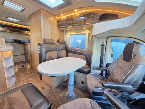 Knaus Platinum Selection 650 MEG L&auml;ngsbetten Doppelboden  Foto: 11