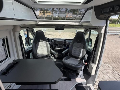 Adria Twin Supreme 640 SGX 9T-Automatic Solar Panel Victron System photo: 12