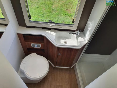 Adria Coral Plus S 670SLT photo: 18