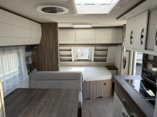 Hobby Excellent Edition 545 KMF Mover/air conditioning/awning/bike photo: 10