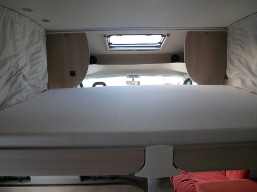 B&uuml;rstner Ixeo Time 710 IT, Transverse bed, Pop-top roof, XL Garage photo: 19