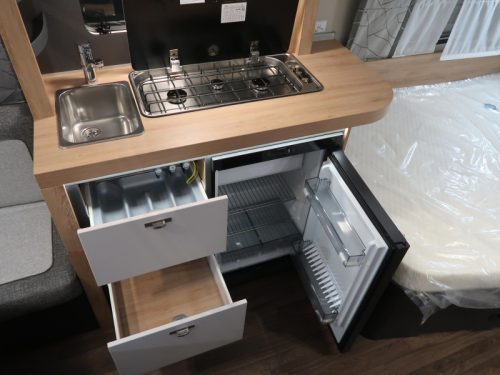 Knaus Sport 450 FU RONDZIT FRANS BED!! Foto: 10