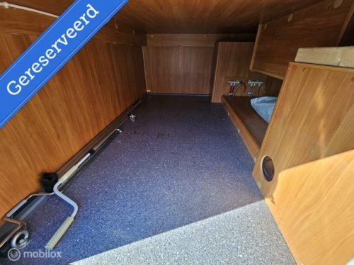 Dethleffs Advantage T 6611 Semi-integrated \u2606Single beds\u2606 photo: 21