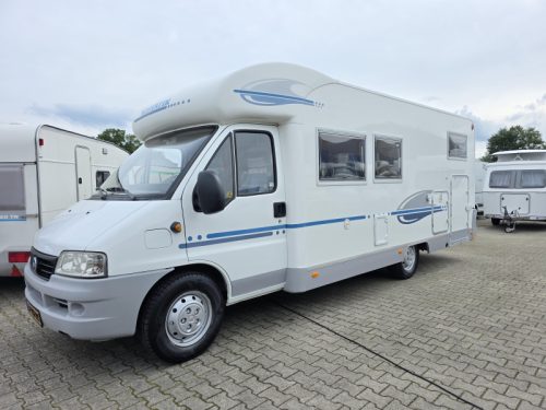 Adria Coral 660 SL Single beds 2.8 AUTOMATIC photo: 2