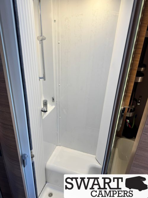 Knaus L!ve TI 650 MEG, Single beds Automatic photo: 15