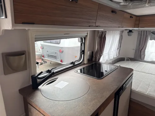 Eriba Touring 530 Legend Hampton silver photo: 5