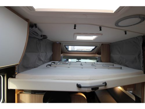 Sunlight T67 Single beds + Pop-top roof  photo: 28