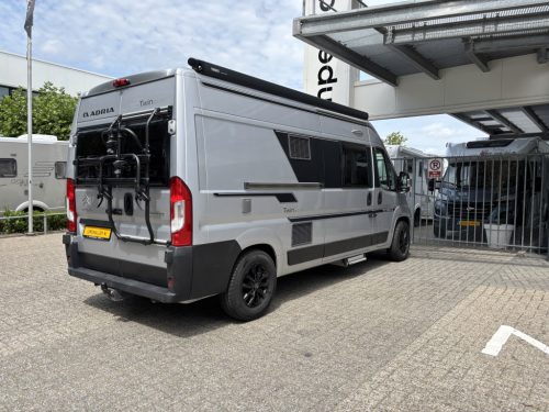 Adria Twin 600 SPT TRANSVERSE BED TOW BAR SOLAR PANEL EURO6 photo: 19