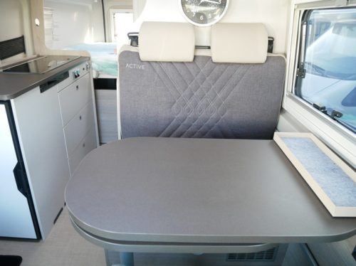 B&uuml;rstner Campeo C640 Active, 6.40 Meter Van conversion, Single beds!! photo: 10
