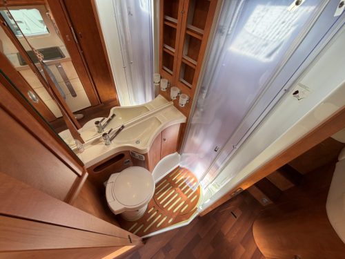 Carthago Chic C-Line I 4.8 LEVEL/AIRCO 2X/SOLAR photo: 12