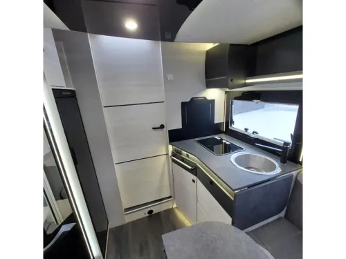 Chausson Titanium Premium 777 LITHIUM BATTERY + INVERTER photo: 15