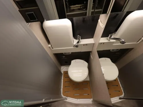 Hymer Grand Canyon 600 180 PS FULL OPTIONS neu Foto: 15