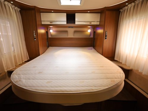 Hymer Starline 690 queen bed from 1st owner photo: 9