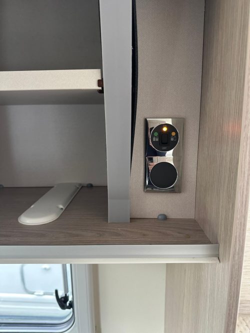 B&uuml;rstner Lineo T620G, Automatik 155 PS, Einzelbetten Foto: 18