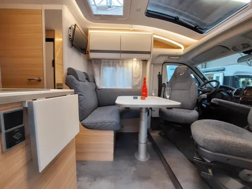 Dethleffs Globebus T 6 GT Automaat/camas individuales/Tv foto: 1