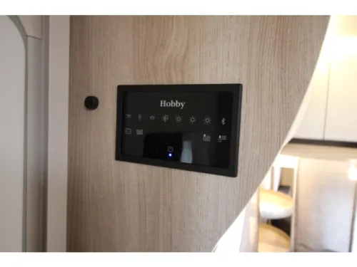 Hobby De Luxe 460 UFE Franz&ouml;sisches Bett & Rundsitzgruppe! Foto: 19