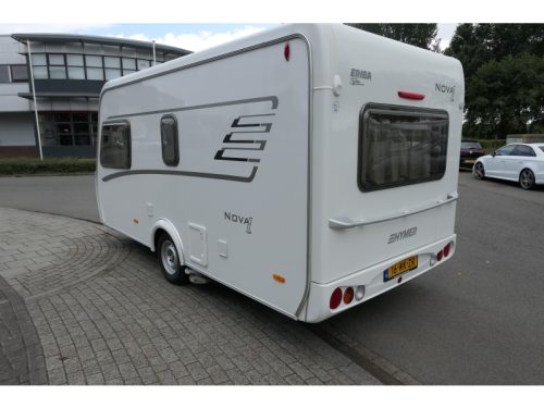 Eriba Nova Light 425 mit Rangierhilfe und Vorzelt Foto: 3