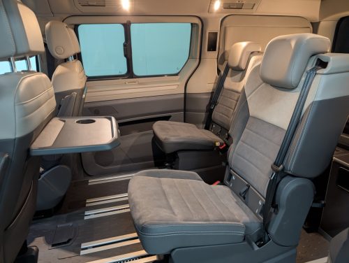 Volkswagen California photo: 8